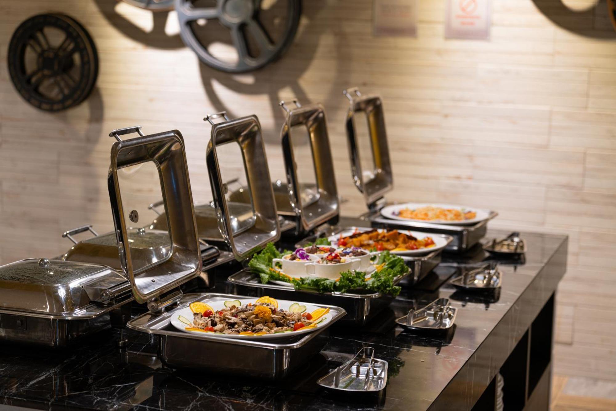 Ningcui Business Hotel تايتشونغ المظهر الخارجي الصورة