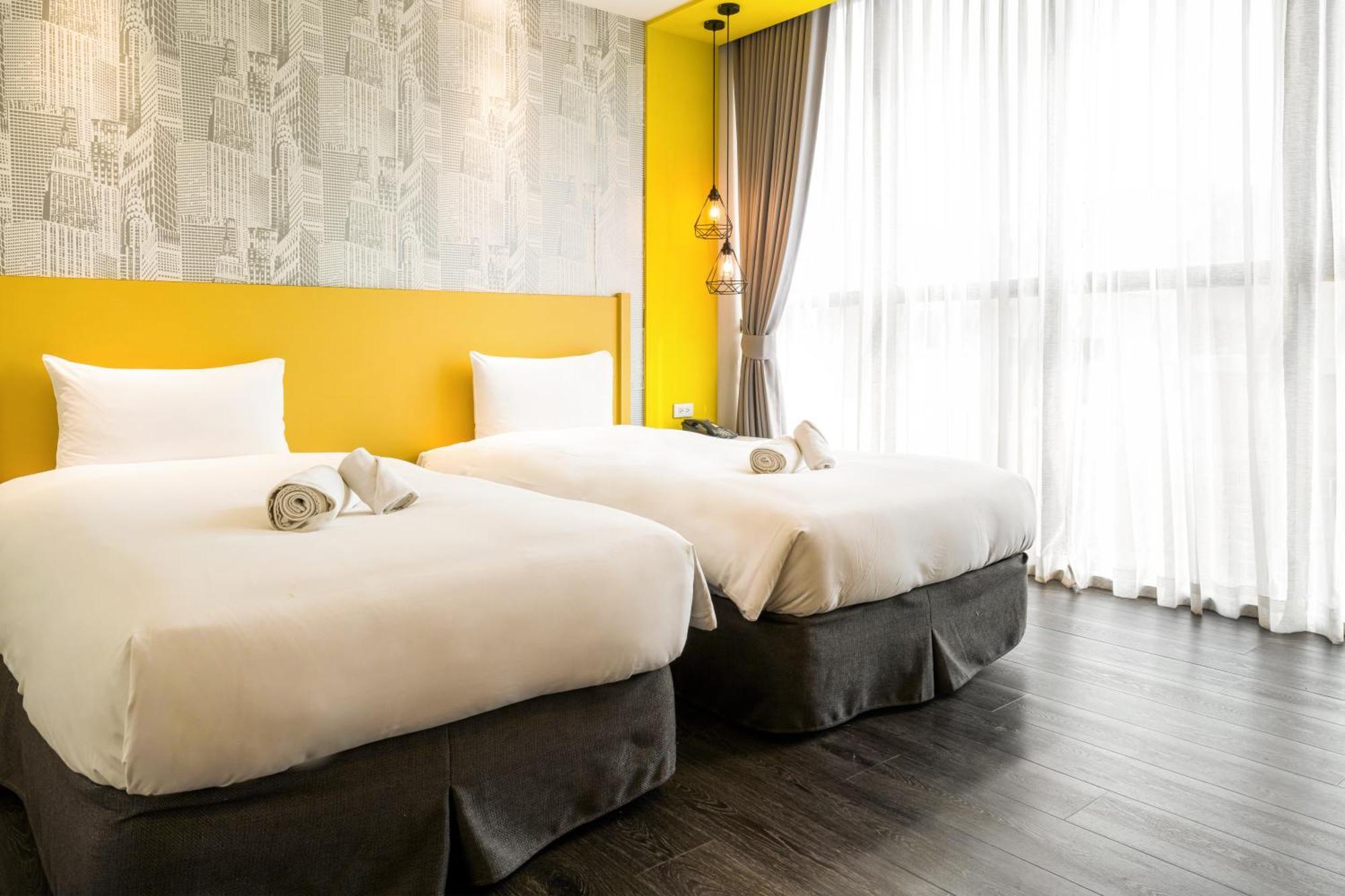 Ningcui Business Hotel تايتشونغ المظهر الخارجي الصورة